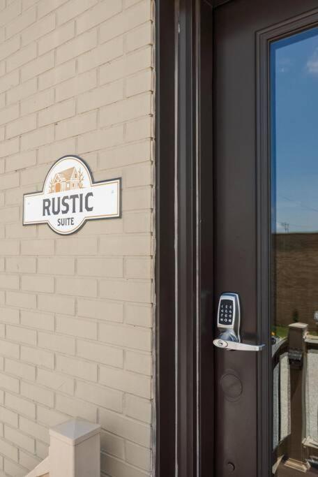 The Rustic Suite - Main Street Lodge In Berlin Eksteriør bilde